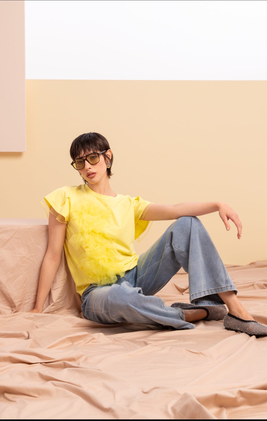 T-shirt yellow