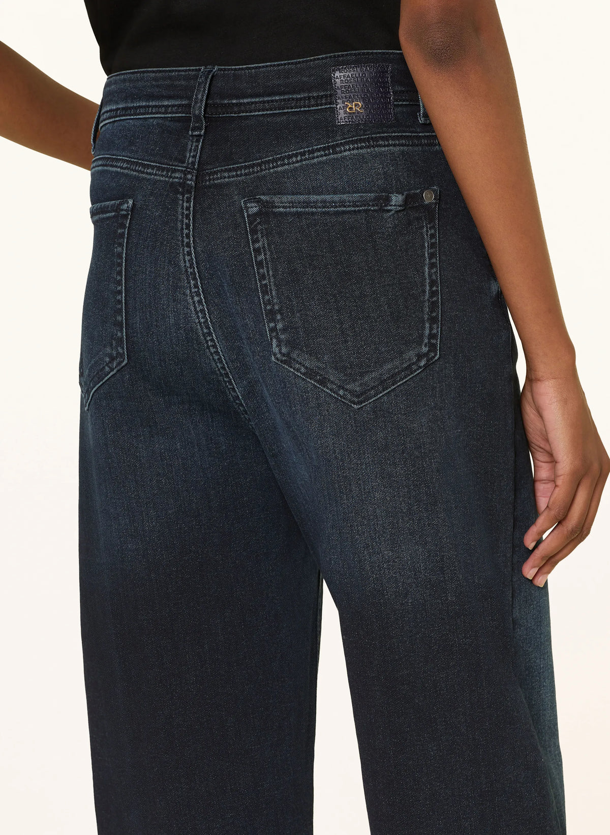 Hanni 7/8 885