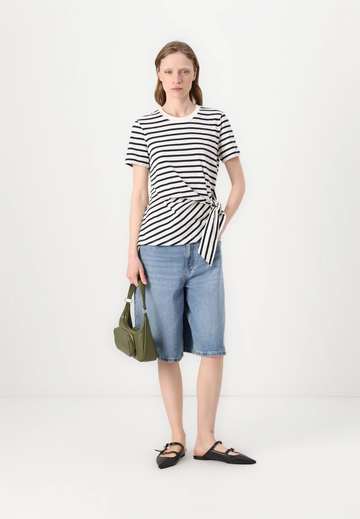 Knot Tee