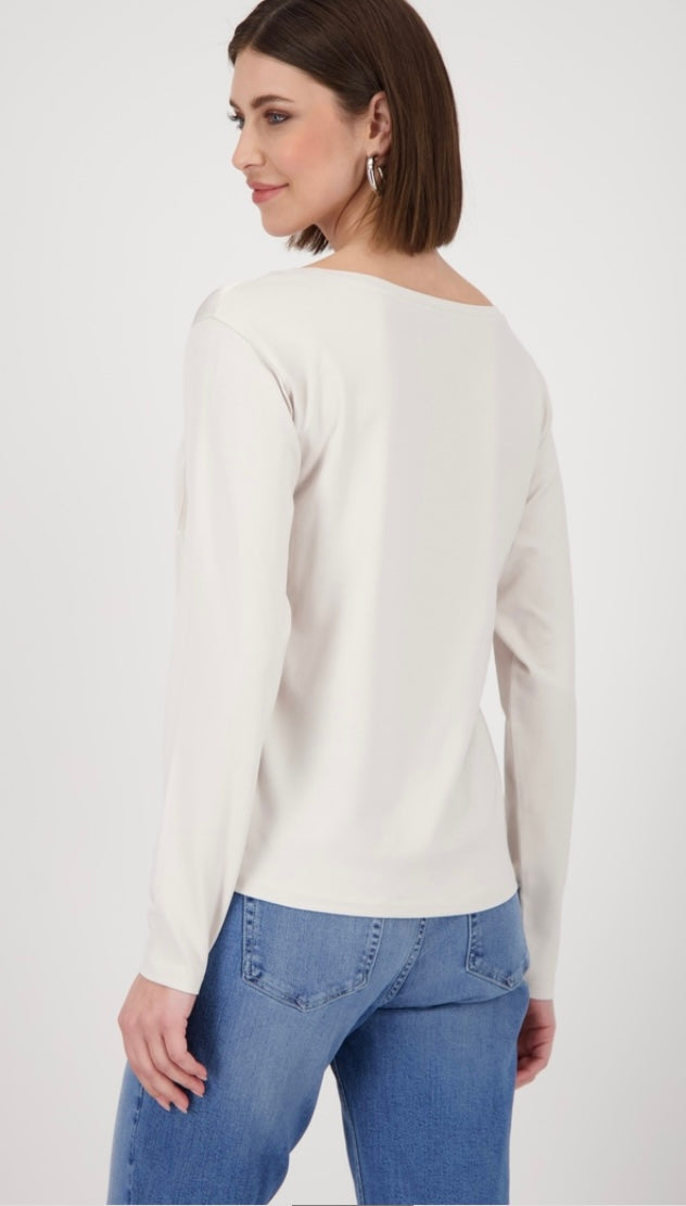 Satin jersey black blouse oat milk 095