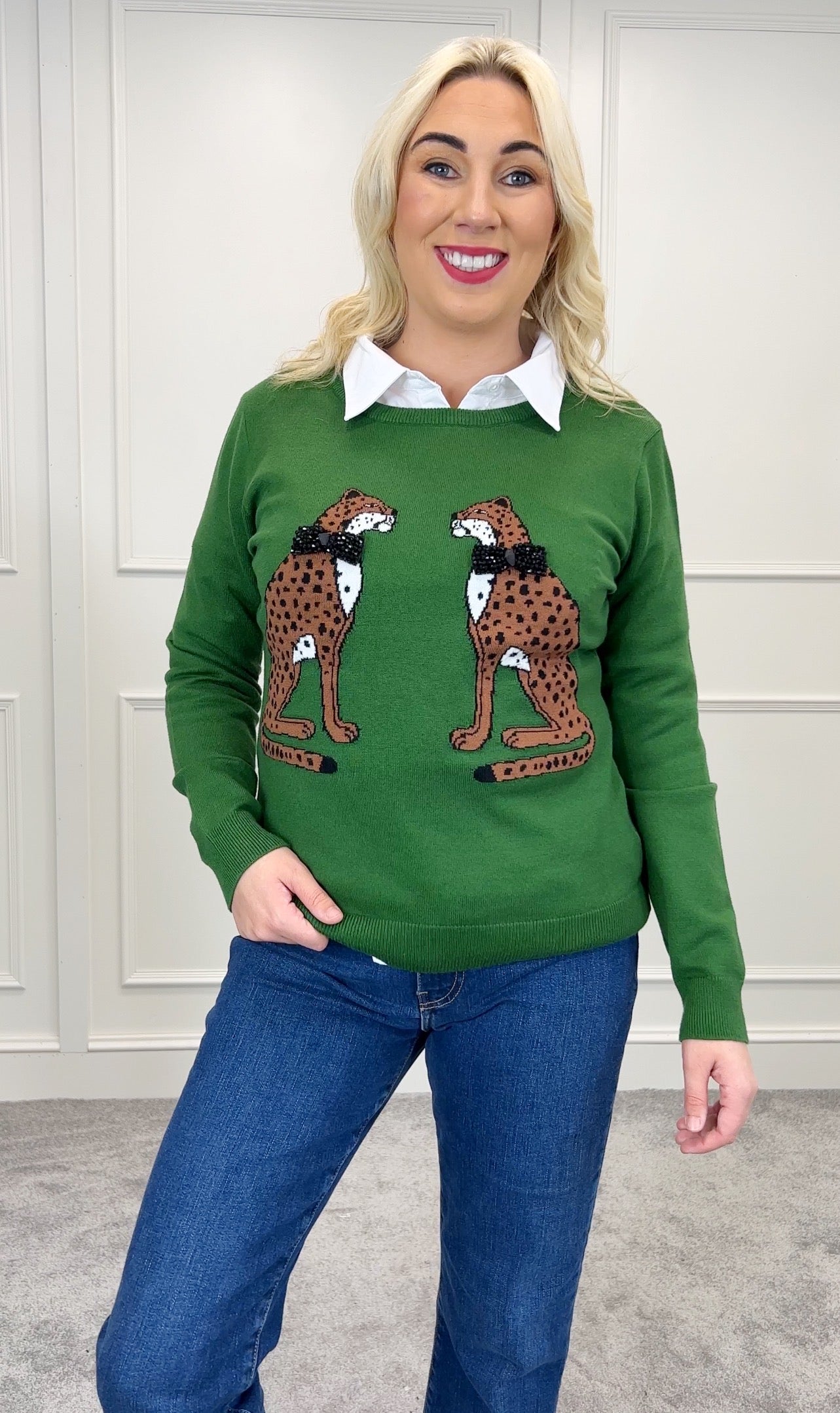 Green tiger jumper (Size UK 16)