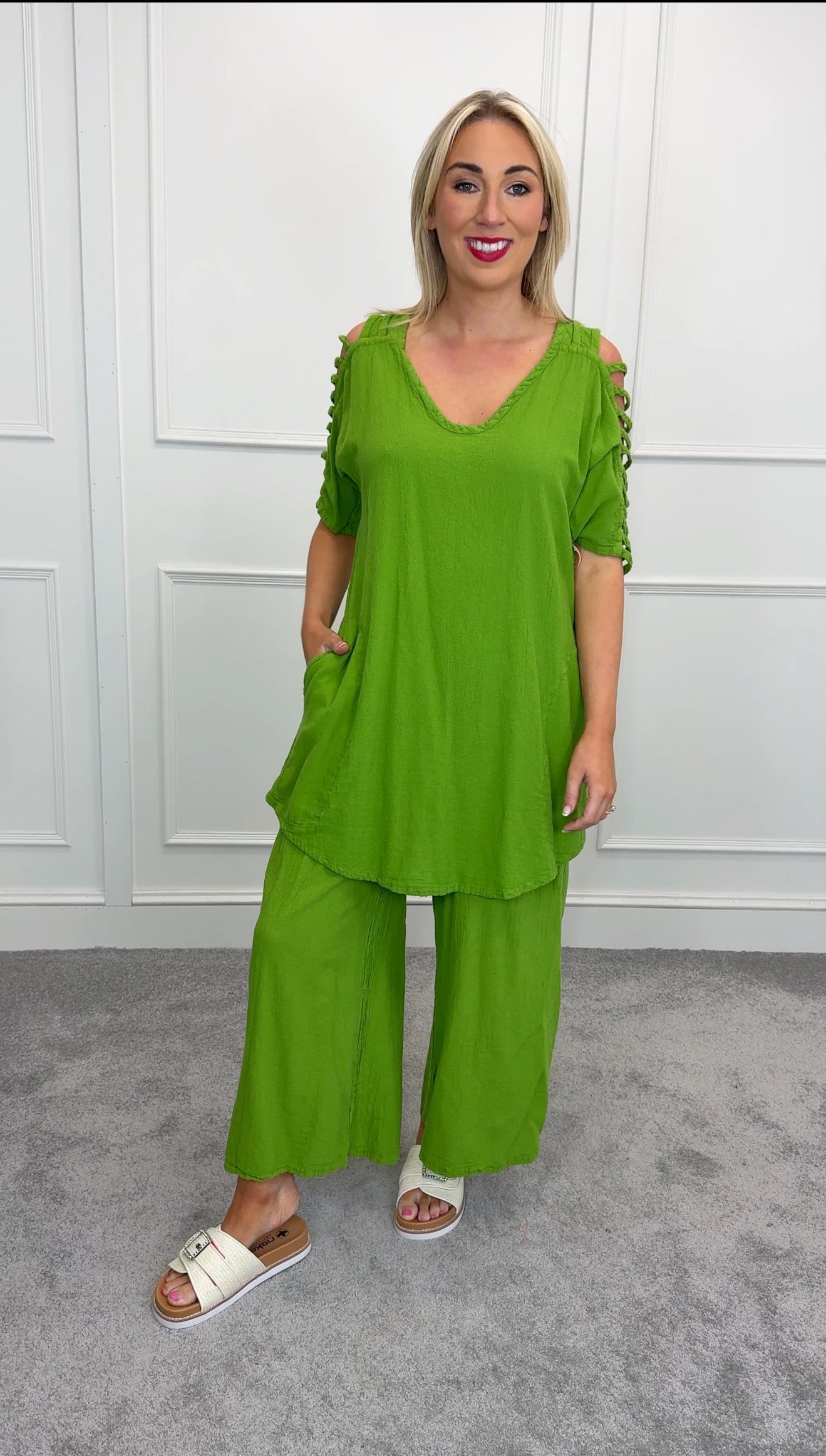 Waterfall matcha top