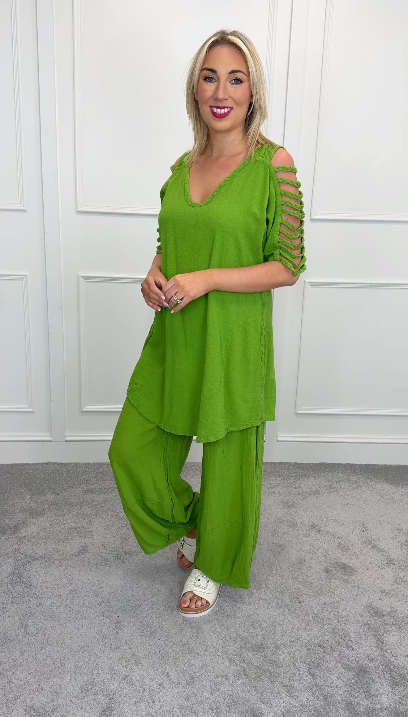 Waterfall matcha top