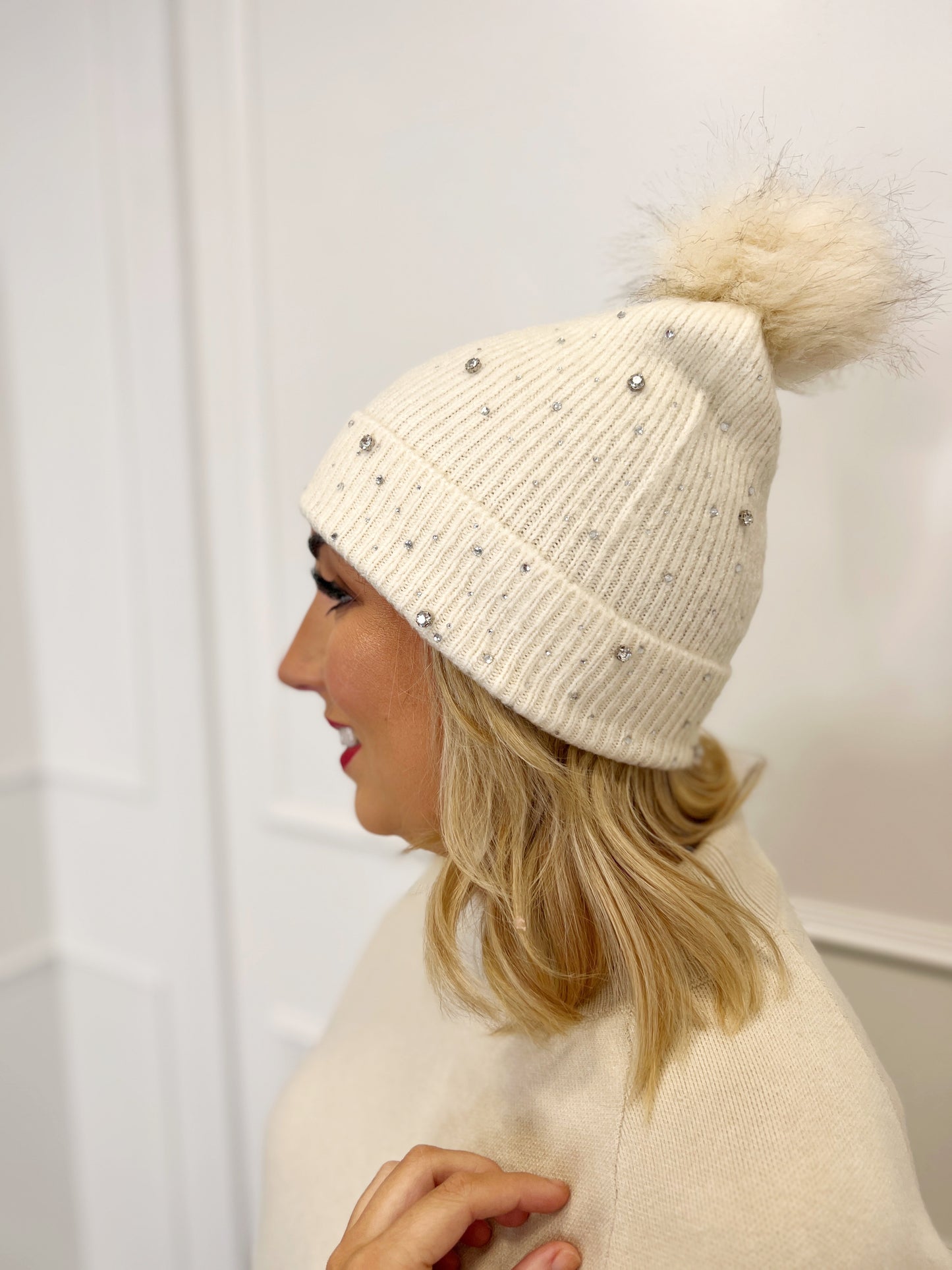 Embellished Pom Pom - Cream