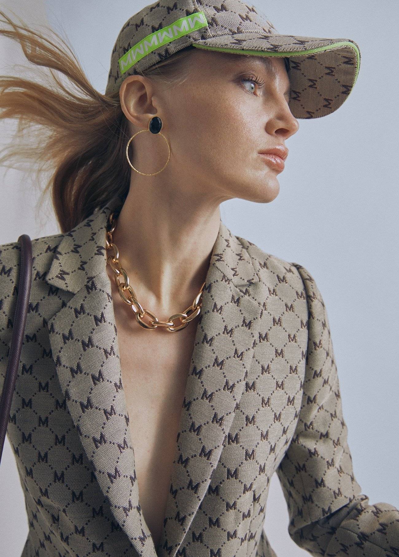 Logomania blazer (Size 6)