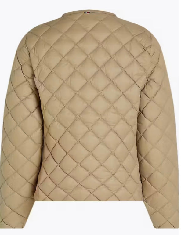 Quilted collarless jacket