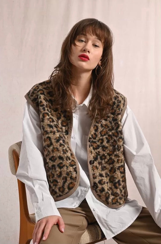 Molly ladies woven leopard print sleeveless jacket