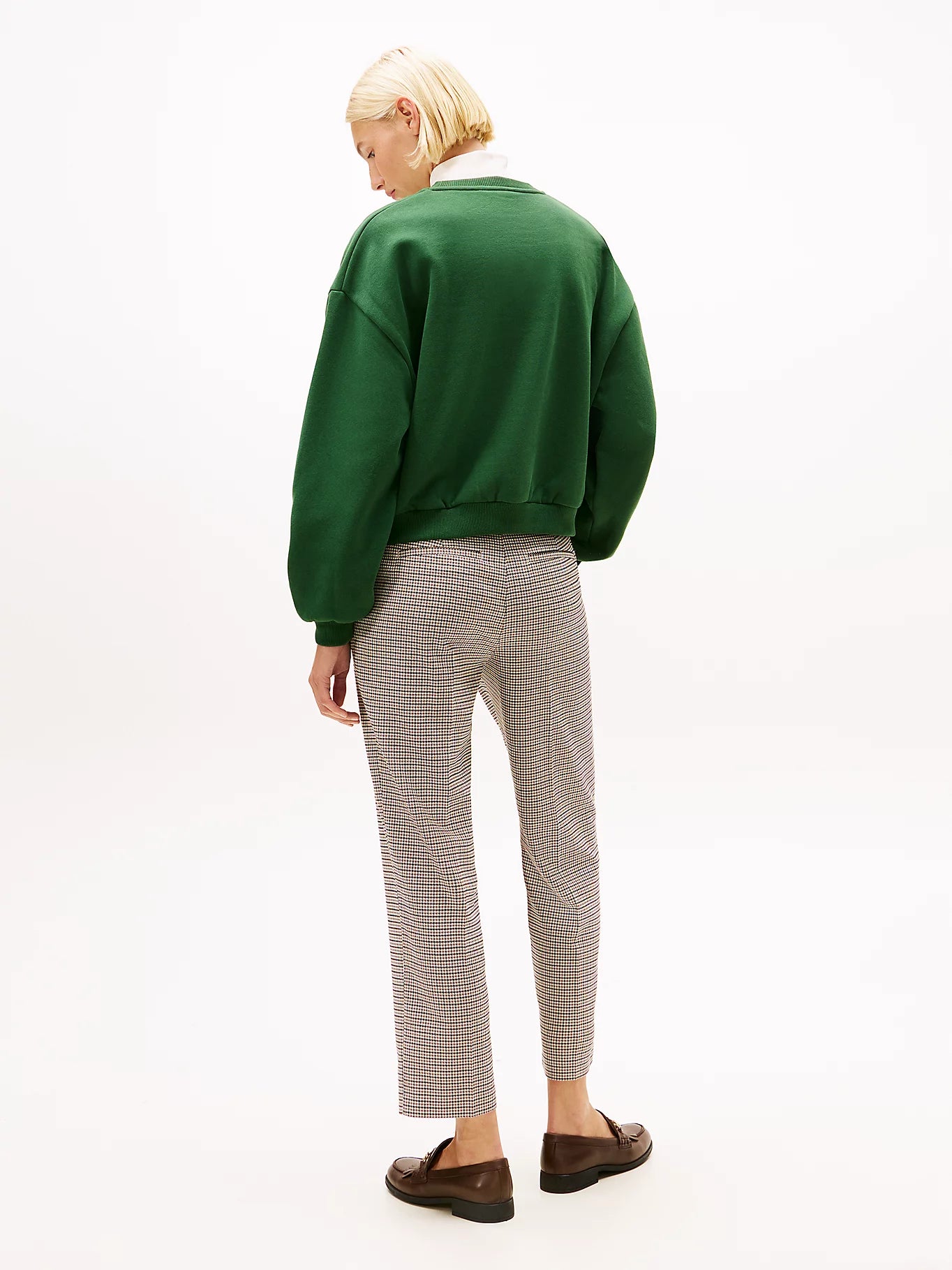 TH Crest Embroidery Relaxed Sweatshirt