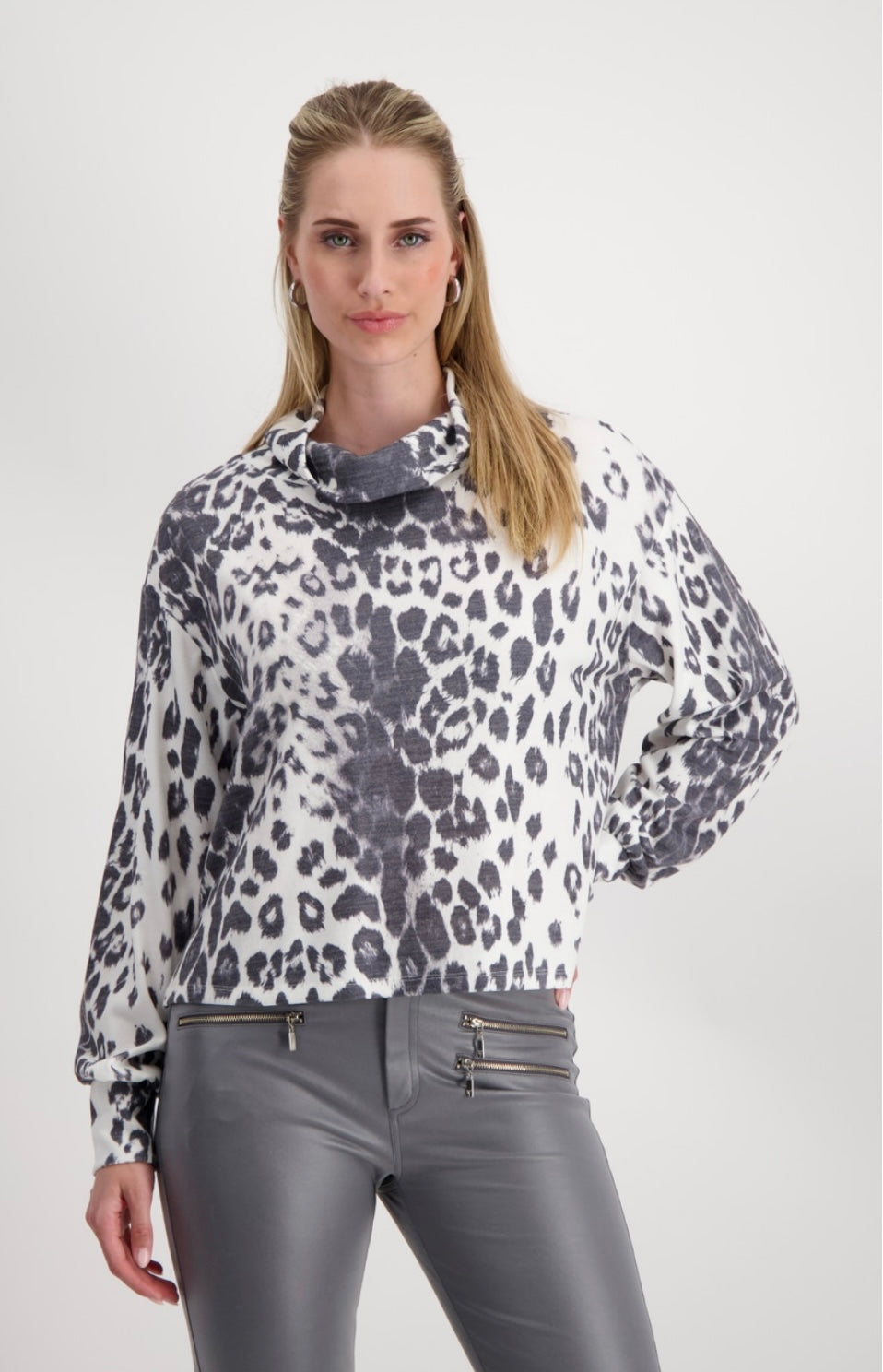 Snow fall leopard print sweater