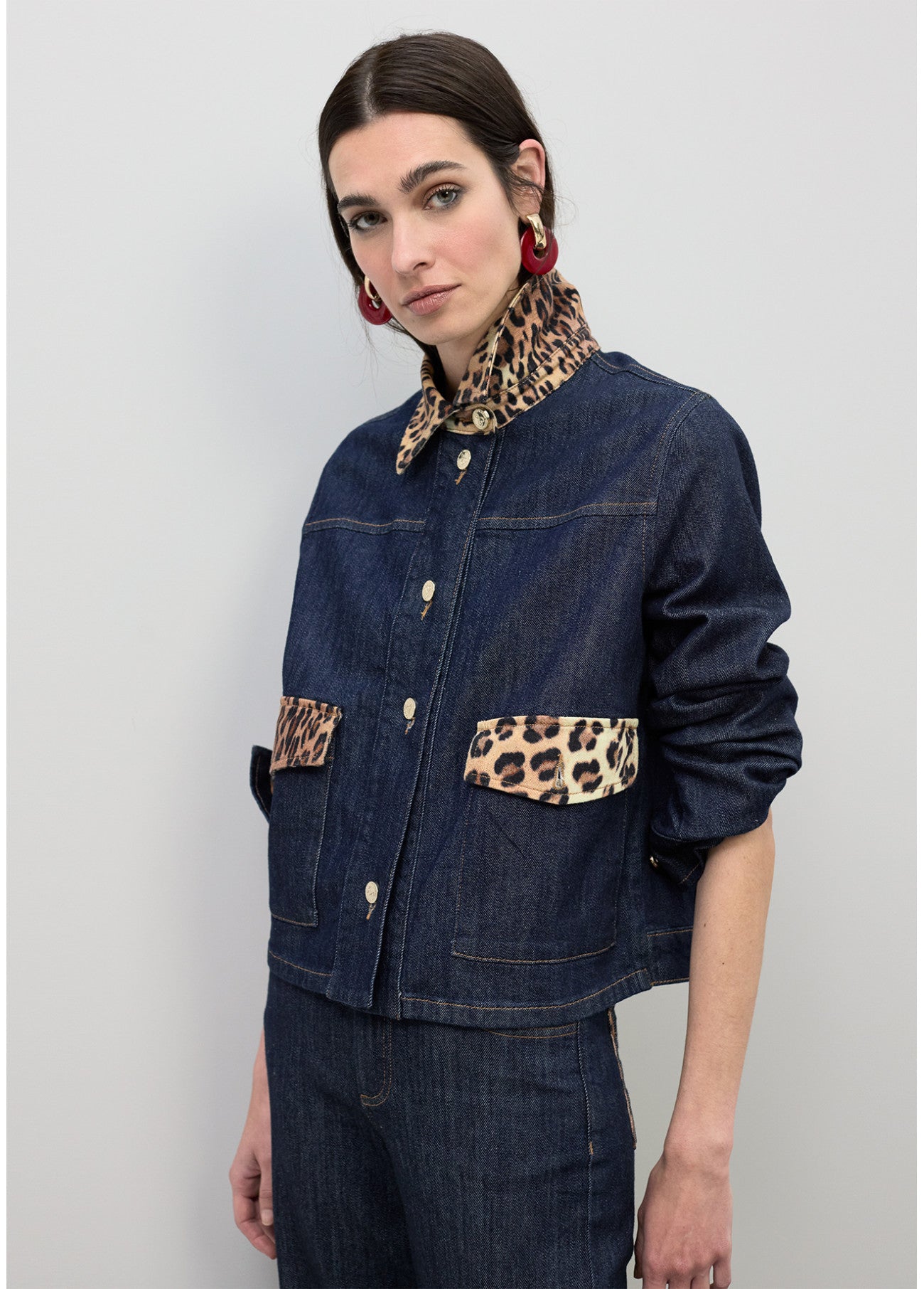 Leopard trim detail denim jacket