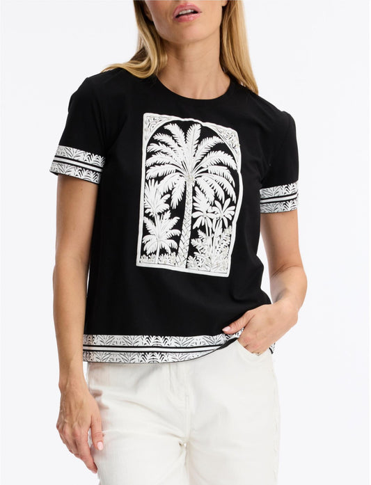 Black White Palm Tree Top 974