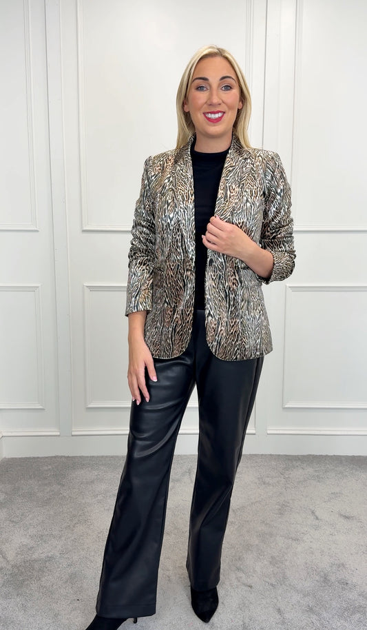 Leopard blazer