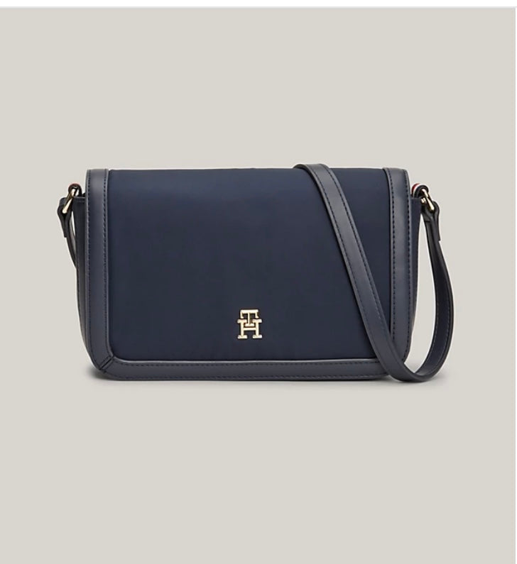 Navy essential flap crossover bag
