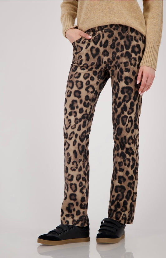 Trouser leopard all over print 182