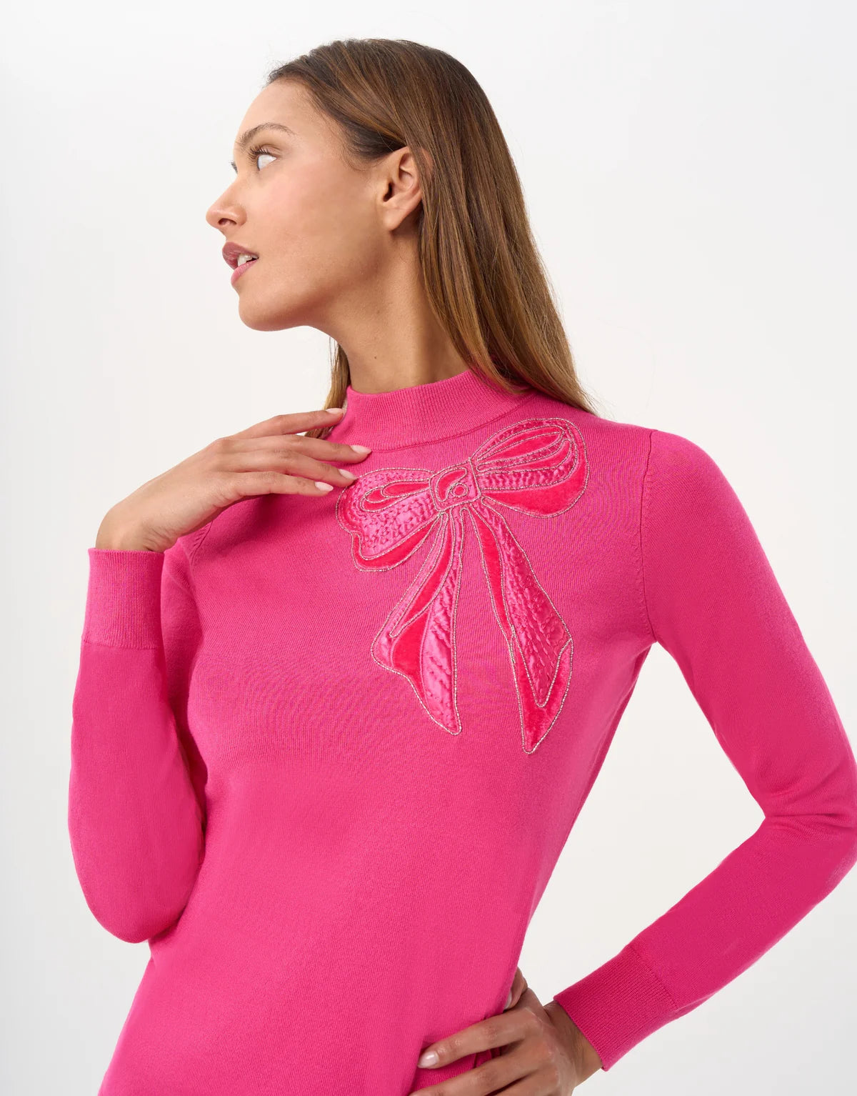 KNITTED SWEATER WITH BOW EMBROIDERY