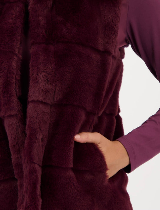 Fake for Bordeaux waistcoat 140