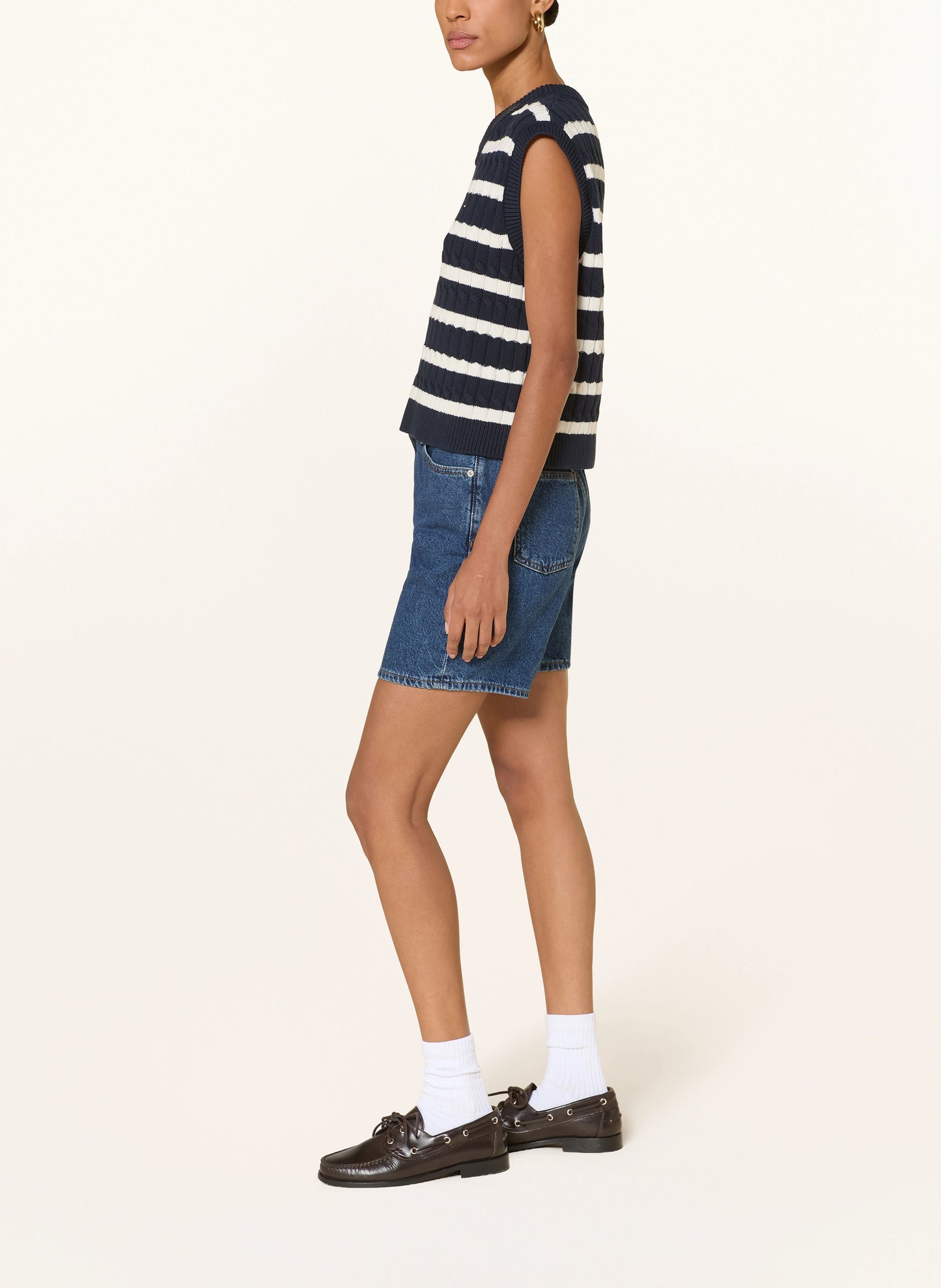 EMI straight shorts