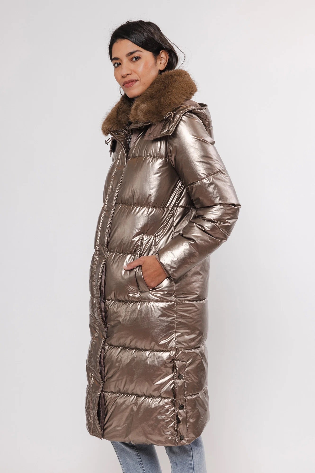 Bronze heart coat