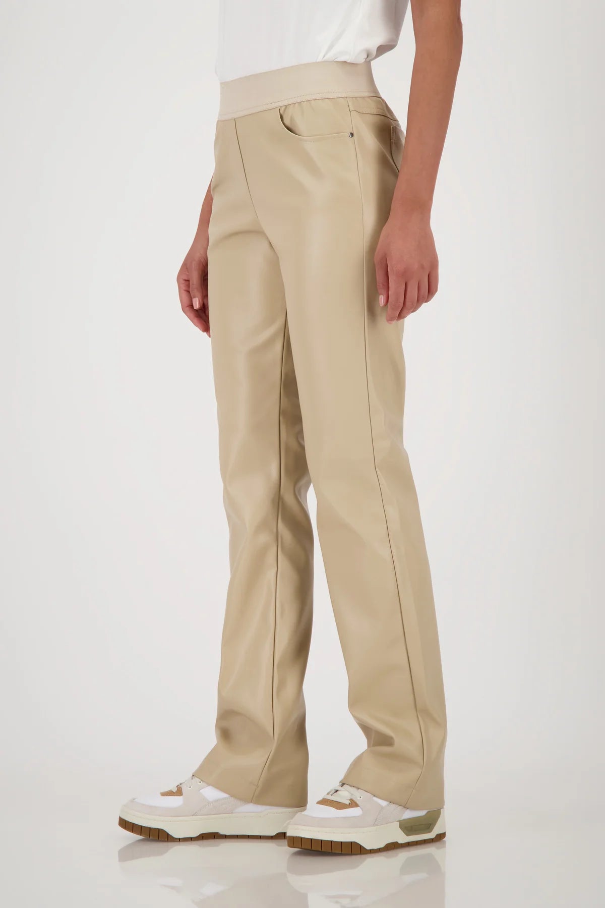Cinnamon leather look trouser flare montana