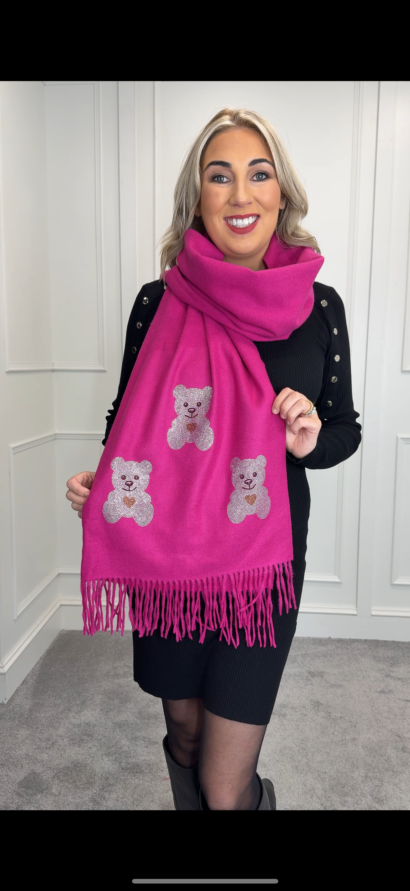 Bear Scarf- Pink