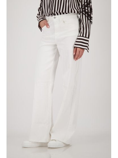 Cream jeans 369 Cape Town