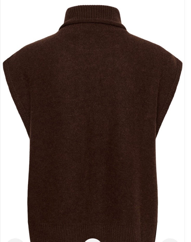 Monica Brown Sleeveless Pullover