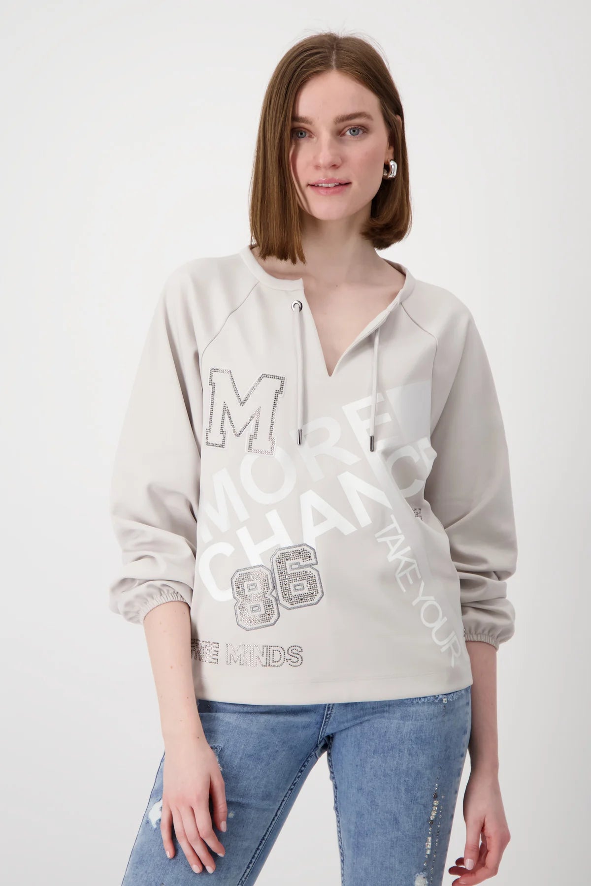 V Neck Sweatshirt Shine