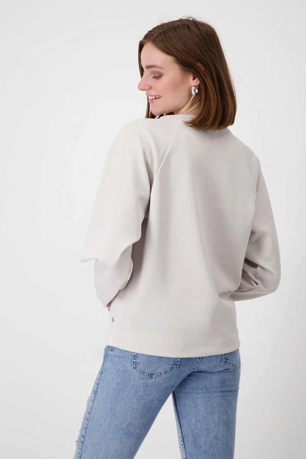 V Neck Sweatshirt Shine