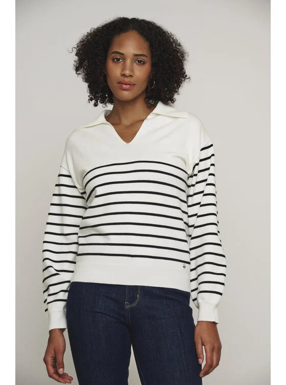 Eve cream/black stripe jumper