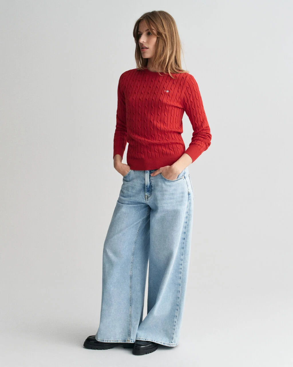 Stretch Cotton Cable Knit Crew Neck