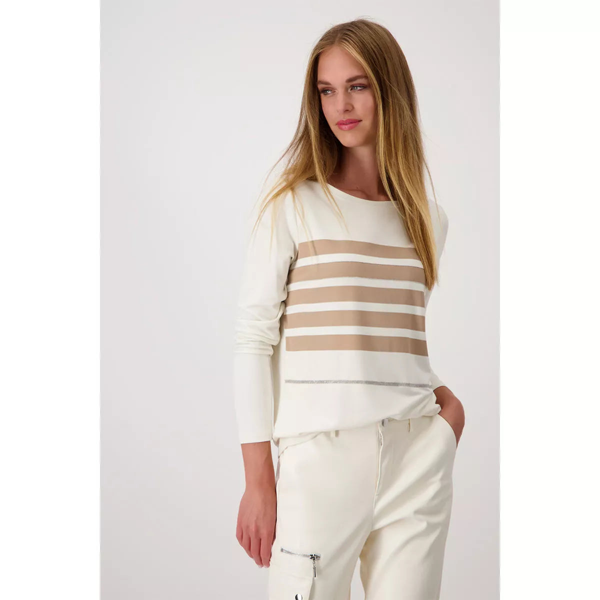 Camel stripe top